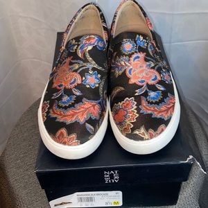 Marianne sneaker from Naturalizer